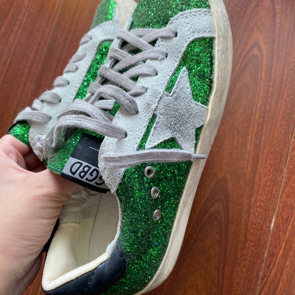 Green glitter handcrafted sneakers - Picture 3 of 5